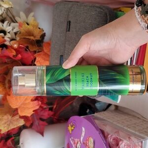 Bath & Body Works Waikiki Beach Coconut FFM💚